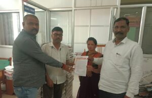 सांगली जिल्हाधिकारी कार्यालय व पालकमंत्री कार्यालयात माई संघटने विषयी माहिती देण्यात आली