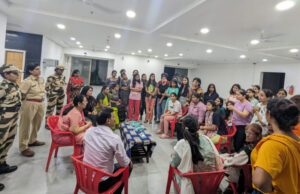 मुंबई विद्यापीठाच्या कलिना संकुलातील न्यू गर्ल्स होस्टेलमधील घटनेची डॉ. नीलम गोऱ्हे यांच्याकडून गंभीर दखल; प्रत्यक्ष पाहणी करून घेतला आढावा.