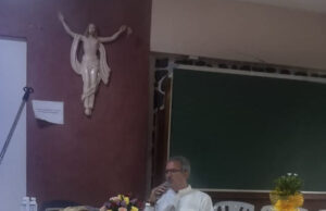 उमेदवार अनिल देसाई यांचा दादर येथील ख्रिस्ती बांधवांशी वार्तालाप!