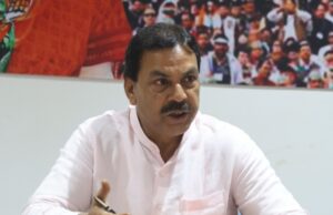 महाविकास आघाडीतील सहका-यांसह मिळून कोकण पदवीधर मतदारसंघाचे उमेदवार रमेश कीर यांना विजयी करा: नसीम खान