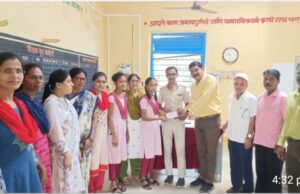 *विद्यार्थ्यांना एसटी पास थेट शाळेत मिळणार..!*