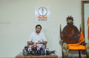 टाटा एअर बस प्रकल्प महाराष्ट्रातून गेला -आदित्य ठाकरे
