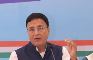 *मुंबई व महाराष्ट्रावर ‘बी’ कंपनीचा पद्धतशीरपणे हल्ला; महायुतीच्या वेशात मुंबई व महाराष्ट्राची लूट: रणदीप सिंह सुरजेवाला*