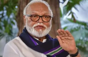 ईडीपासून मुक्तीसाठी भाजपबरोबर; ओबीसी असल्याने कारवाई’!*..*भुजबळ यांच्या नावे पुस्तकातील दाव्याने वादळ*
