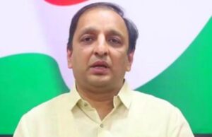*निवडणुकीत भाजपा युतीकडून साम-दाम-दंड-भेद नितीचा वापर, प्रचार संपल्यानंतर भाजपा नेते विरारमध्ये काय करत होते?*