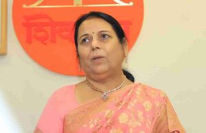 स्पा, मसाज सेंटरमध्ये वाढले गैरप्रकार! शिवसेना नेत्या डॉ. नीलम गोऱ्हे यांनी घेतली गंभीर नोंद* *स्पा, मसाज सेंटरमध्ये वाढलेल्या गैरप्रकाराबाबत, शिवसेना नेत्या डॉ. नीलम गोऱ्हे यांनी दिले महत्त्वाचे निर्देश!* राज्यातील स्पा आणि मसाज सेंटरमधील गैरप्रकार रोखण्यासाठी उपसभापती विधानपरिषद डॉ. नीलम गोऱ्हे यांच्या गृहसचिवांस सूचना