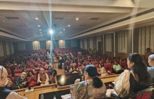 *महायुती सरकारच्या महिलांविषयी योजनांमुळे महिला सक्षमीकरण व महिलांची आर्थिक स्थिती सुधारण्यास अधिक बळकटी..* कलाक्षेत्र म्हणजे माणुसकीला सर्जनशीलतेला पुढे नेणारे क्षेत्र..डाॅ नीलम गोऱ्हे