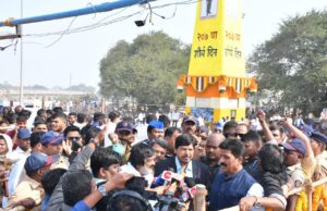 भिमाकोरेगाव ऐतिहासिक विजयस्तंभ स्मारकासाठी 200 एकर जमीन आणि 200 कोटी निधीची तरतुद करावी – केंद्रीय राज्य मंत्री रामदास आठवले