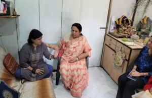 *स्व.हरीष करदेकर यांच्या प्रतिमेस पुष्पहार करुन वाहिली श्रध्दांजली*