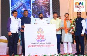 एसटी कर्मचाऱ्यांनी ” प्रवासी सेवा हिचं ईश्वर सेवा ” समजून काम करावे..!