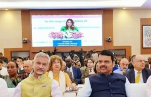 आयआयटीच्या धर्तीवर मुंबईत आता आयआयसीटी फिल्म सिटीत जागा देणार, केंद्र सरकारकडून 400 कोटी -मुख्यमंत्री देवेंद्र फडणवीस यांची घोषणा