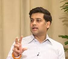 *राज्याच्या सर्वागीँण विकासाचा अर्थसंकल्प* *शिवसेना खासदार डॉ. श्रीकांत शिंदे यांच्याकडून बजेटचे कौतुक*