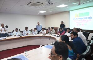 *_आंबा व काजू उत्पादकांची बैठक_* *भौगोलिक मानांकन प्राप्त शेतमालाच्या ब्रॅंडिंगबाबत विशेष प्रयत्न करणार*- पणन मंत्री जयकुमार रावल*