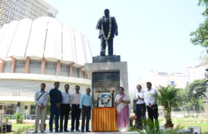 भारतरत्न डॉ.बाबासाहेब आंबेडकर यांच्या जयंतीनिमित्त विधान भवनात अभिवादन