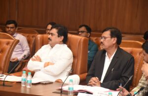 खाडीत सोडण्यात येणारे प्रदूषित पाणी, मासेमारीवर होणारा परिणाम संदर्भात सात दिवसाच्या आत अभ्यास समिती नेमून एक महिन्यात अहवाल देण्याचे सभापती प्रा.राम शिंदे यांचे निर्देश*