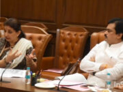 श्री क्षेत्र चौंडी विकास आराखड्यासंदर्भातील कार्यवाही तातडीने करण्याचे सभापती प्रा.राम शिंदे यांचे निर्देश* *विधान भवन, मुंबई येथे मुख्य सचिव यांच्या उपस्थितीत बैठक आणि सादरीकरण** श्री क्षेत्र चौंडी येथे होणार मंत्रीमंडळाची बैठक*