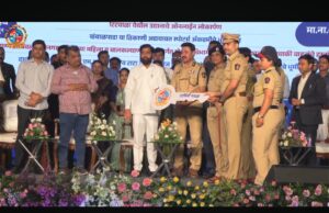 उपमुख्यमंत्री एकनाथ शिंदे यांच्या हस्ते कल्याण उप प्रादेशिक परिवहन कार्यालयाच्या नूतन वास्तूचे उद्घाटन संपन्न* *या नूतन इमारतीद्वारे लोकाभिमुख आणि कल्याणकारी काम करावे* *-उपमुख्यमंत्री एकनाथ शिंदे*