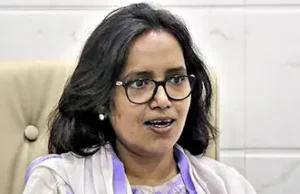 *आदिवासी, मागास व वंचित समाजाच्या हक्काचा निधी ‘लाडकी बहिण’ योजनेसाठी वळवू नका – खा. वर्षा गायकवाड*