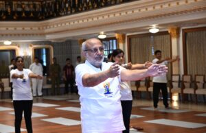 *सर्व विद्यापीठांमध्ये योग सुरु करण्याबाबत विचारविनिमय करणार: राज्यपाल सी पी राधाकृष्णन*