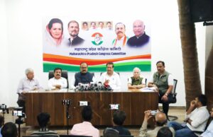*पंतप्रधान मोदींवर आचारसंहिता भंग प्रकरणी कारवाई करण्यास निवडणूक आयोगाकडून टाळाटाळ, हाय कोर्टात दाद मागणार: पृथ्वीराज चव्हाण.*