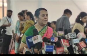 *शहापूरमधील शाळेत विद्यार्थिनींना विवस्त्र केल्याप्रकरणी, उपसभापती डॉ. नीलम गोऱ्हे यांनी घेतली गंभीर दखल*