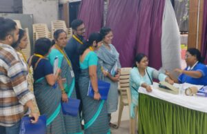 सुमनालय फाउंडेशन व लायन्स क्लब ऑफ नवी मुंबई चॅम्पियन्सचे चेंबुर येथे शिक्षक आणि शिक्षकेतर कर्मचाऱ्यांसाठी मोफत आरोग्य तपासणी शिबिर !