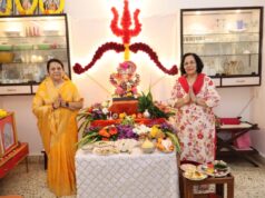 *सिल्व्हर रॉक्स, पुणे येथे डॉ. नीलम गोऱ्हे यांच्या घरी श्री गणेशाची प्रतिष्ठापना —*