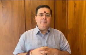 *संजय राऊतसारखा बिनडोक राजकारणी महाराष्ट्रात होणे नाही – आनंद परांजपे*