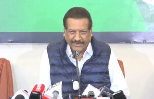 *इंडिगो क्रायसिसवर पृथ्वीराज चव्हाण यांचा सरकारवर जोरदार हल्लाबोल! मक्तेदारी मोडून काढण्याची मागणी*
