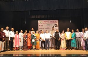 कुटुंबाशी जोडून राहा,छंद जोपासा… दारु आपल्याजवळ येणार नाही’ – नंदेश उमप