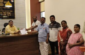 *विडी कामगारांना किमान वेतनाची अंमलबजावणी करा अन्यथा तीव्र आंदोलन करणार*