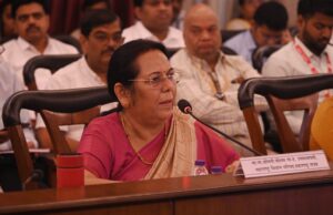 *पुणे जिल्ह्यासाठी शाश्वत विकास निर्देशांक आराखड्यासाठीचे ३% निधीबाबत सादरीकरण आणि अधिवेशनात पुनश्च बैठकीबाबत विधानपरिषद उपसभापती डॉ. नीलम गोऱ्हेंनी उपमुख्यमंत्री सुनेत्रा पवार यांना दिले निवेदन*