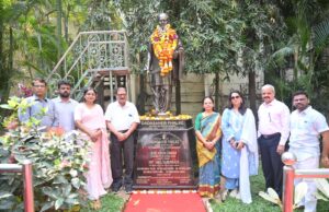 *महाराष्ट्र,चित्रपट,रंगभूमी आणि सांस्कृतिक विकास महामंडळाच्या वतीने चित्रमहर्षि दादासाहेब फाळके यांना अभिवादन*