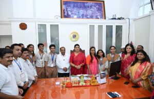 *‘सीबीएसई’ दहावी परीक्षेतील गुणवंत विद्यार्थ्यांचा महापौर रितू तावडे, महानगरपालिका आयुक्त अश्विनी भिडे यांनी केला सत्कार*