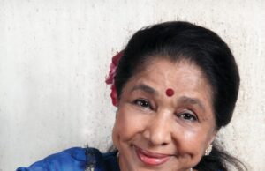स्वरसम्राज्ञी आशा भोसले यांच्या सांगीतिक प्रवासाला त्यांच्याच हिंदी-मराठी गाण्यांमधून अभिवादन
