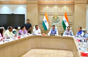 *नागरिक आणि कर्मचाऱ्यांचे हित, शहराचा दीर्घकालीन विकास केंद्रस्थानी ठेवून बेस्टचा आराखडा सादर करावा* – *मुख्यमंत्री देवेंद्र फडणवीस*