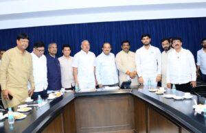 *नाशिक–पुणे हायस्पीड रेल्वेसाठी आता मुख्यमंत्री स्तरावर निर्णायक हालचाली; आमदार सत्यजीत तांबे बैठकीत सहभागी*