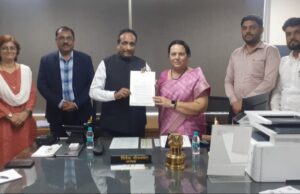 महाराष्ट्र लोकसेवा आयोग आणि विद्यार्थी सुसंवादासाठी खास व्यासपीठ सुरू होणार;दोन व तीन टप्प्यांतील परीक्षेच्या प्रक्रिया ६ महिने व ११ महिन्यात पूर्ण करण्यासाठी आयोग सकारात्मक*