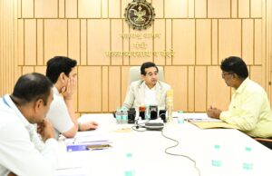 *ससून डॉक येथील सामंजस्य करारानंतरच्या कार्यवाहीचा आणि मरोळ मच्छीमार मार्केट विकासकामांचा मंत्री नितेश राणे यांनी घेतला आढावा*