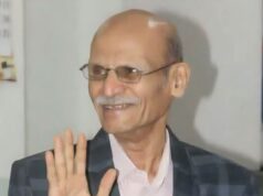 लेखणी थांबली, स्तंभ विसावला.