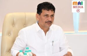 आरोग्य सेवेत कट प्रॅक्टिस व निष्काळजीपणा खपवून घेतला जाणार नाही –* *सार्वजनिक आरोग्य मंत्री प्रकाश आबिटकर