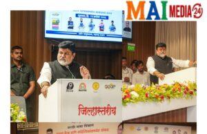 *धुळ्याच्या औद्योगिक प्रगतीच्या दिशेने आणखी एक महत्त्वाचे पाऊल! ‘जिल्हास्तरीय गुंतवणूक परिषदेत २,४५२ कोटींचे करार*