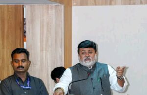 *रत्नागिरीच्या पर्यटन विकासाला नवी दिशा! १५ पर्यटन मित्रांचा मंत्री उदय सामंत यांच्या हस्ते सन्मान*